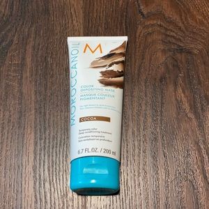 Moroccan oil color depositing mask